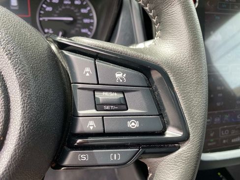 Certified 2025 Subaru Forester Premium AWD/4WD image 18