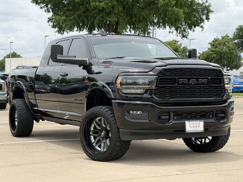 Used 2020 RAM 2500 Limited AWD/4WD image 2