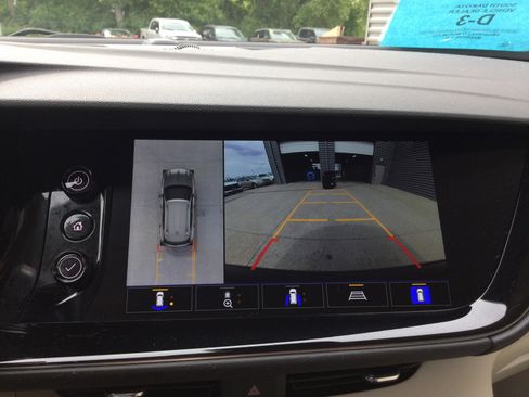 Used 2023 Buick Envision Avenir AWD/4WD image 13