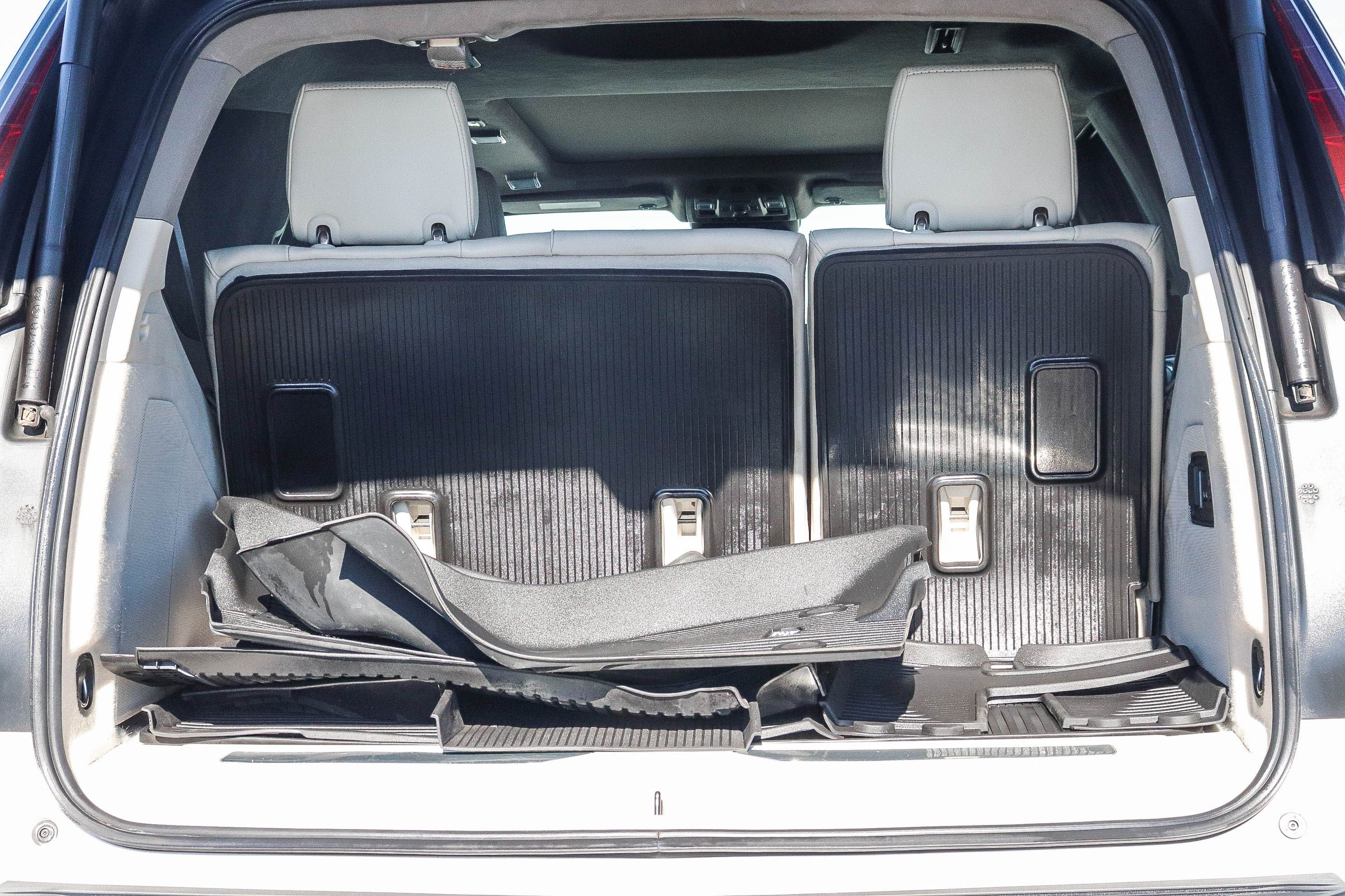 Used 2022 Cadillac Escalade Sport Platinum AWD/4WD image 28