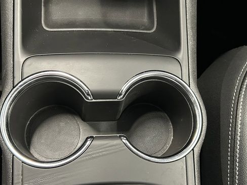 Used 2024 GMC Terrain SLT image 35