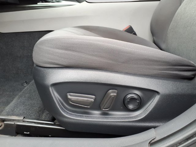 Certified 2024 Toyota Camry LE FWD image 5
