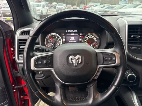 Used 2021 RAM 1500 Big Horn image 12