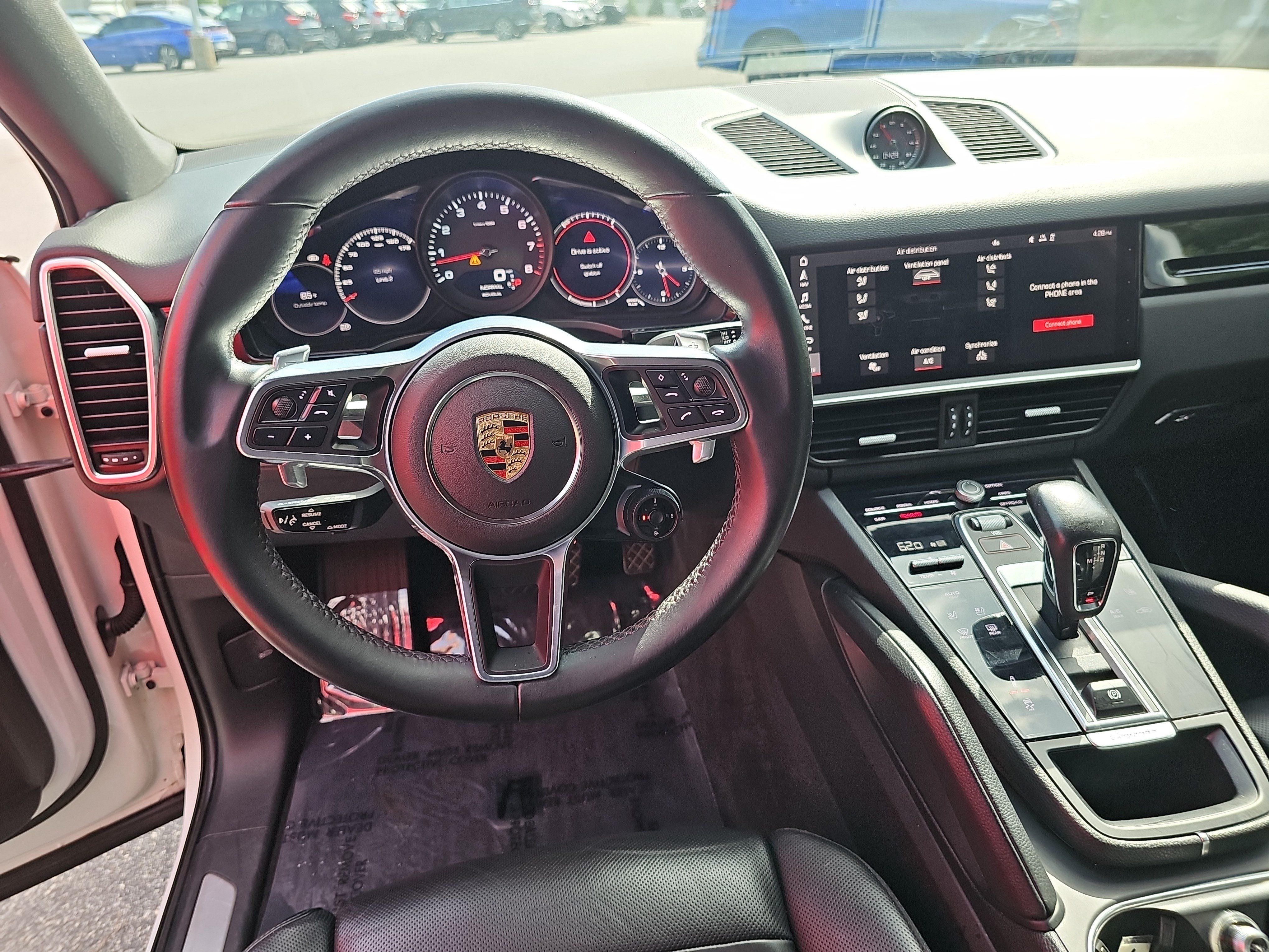 Used 2021 Porsche Cayenne Coupe AWD/4WD image 17