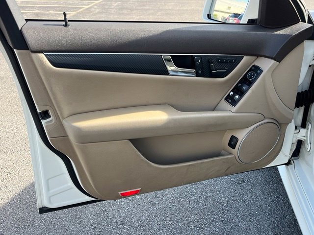 Used 2010 Mercedes-Benz C 300 4MATIC Sedan image 18