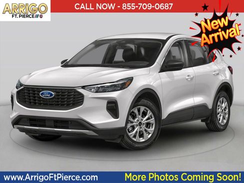 Used 2024 Ford Escape ST-Line w/ Tech Pack #1 FWD image 1