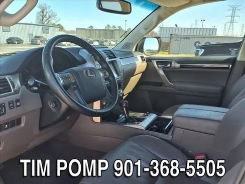 Used 2017 Lexus GX 460 w/ Navigation Package AWD/4WD image 19