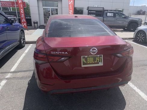 Used 2021 Nissan Sentra SV FWD image 14