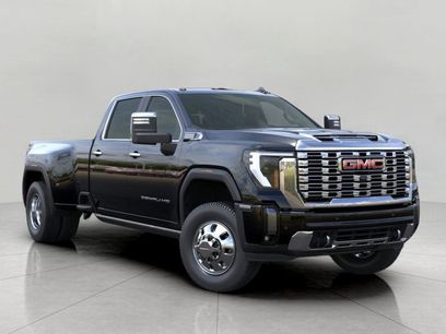 New 2026 GMC Sierra 3500 Denali w/ Denali Reserve Package