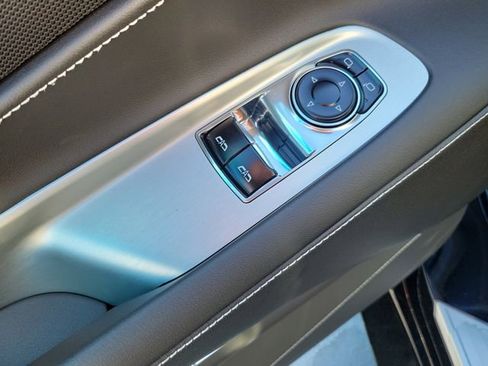 New 2026 Chevrolet Corvette Stingray image 15