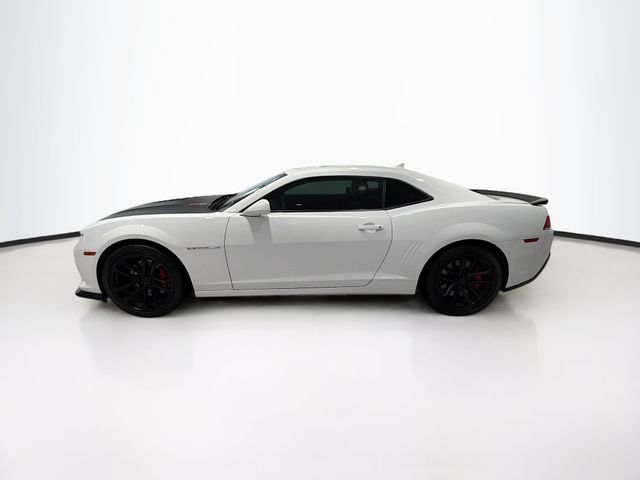 Used 2014 Chevrolet Camaro SS w/ SS Performance Package RWD image 4