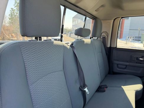 Used 2017 RAM 1500 Classic SLT image 34