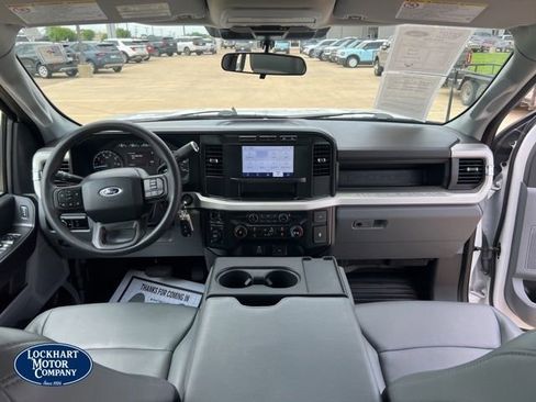 Used 2024 Ford F250 XL w/ FX4 Off-Road Package AWD/4WD image 33