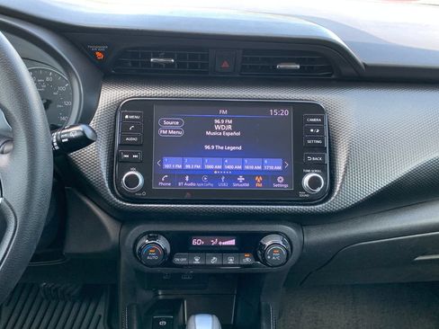 Used 2021 Nissan Kicks SV FWD image 15