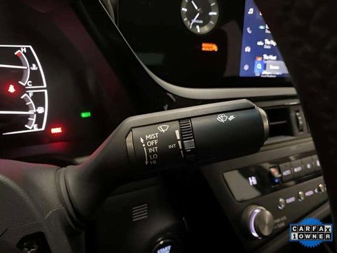 Used 2024 Lexus ES 350 image 43