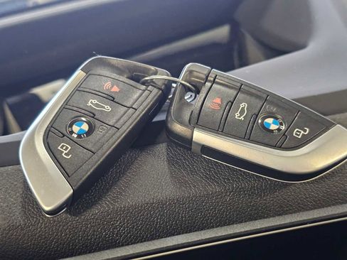 Used 2023 BMW i4 eDrive35 RWD image 38