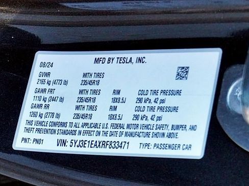 Used 2024 Tesla Model 3 Standard Range image 39
