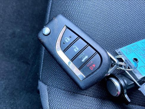 Certified 2024 Toyota Corolla LE image 13