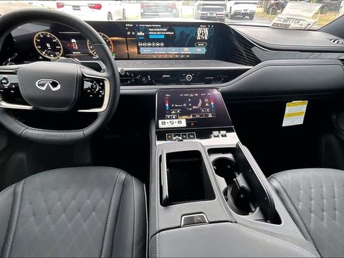 New 2026 INFINITI QX80 Autograph AWD/4WD image 7