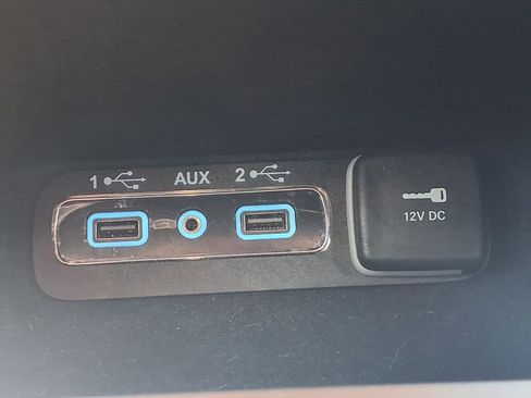 Used 2019 Jeep Grand Cherokee High Altitude RWD image 7