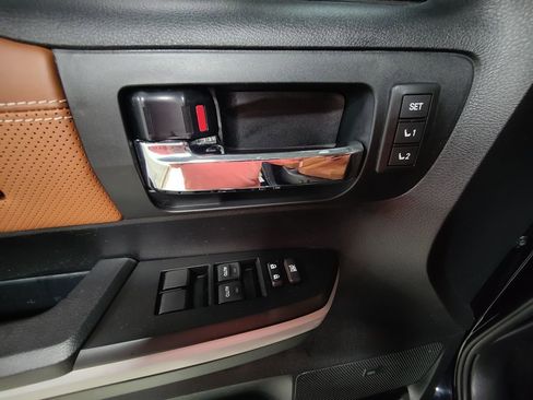 Used 2019 Toyota Tundra 1794 Edition AWD/4WD image 22