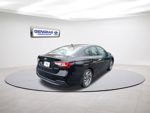 Used 2025 Subaru Legacy Limited image 7