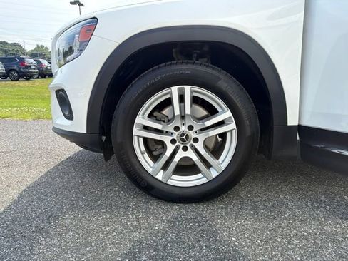 Used 2022 Mercedes-Benz GLB 250 4MATIC image 25