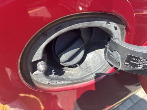 Used 2017 Land Rover Range Rover Sport Supercharged image 8