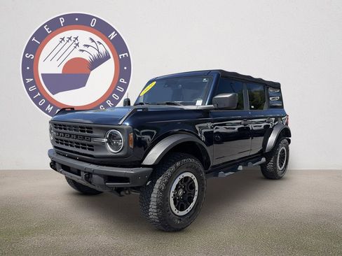 Used 2021 Ford Bronco 4-Door w/ Sasquatch Package AWD/4WD image 2