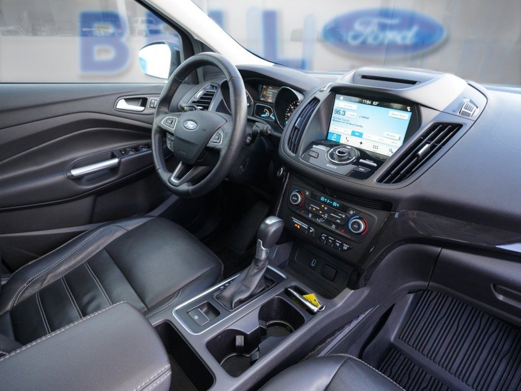 Used 2018 Ford Escape Titanium w/ Ford Safe & Smart Package AWD/4WD image 27