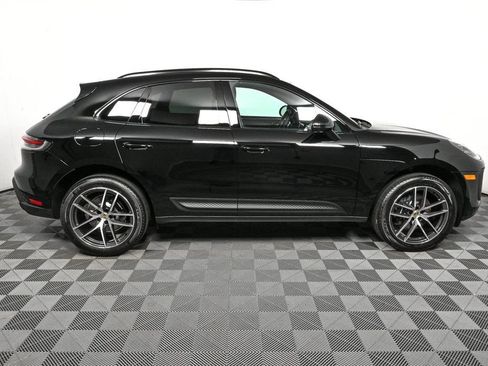 Certified 2026 Porsche Macan AWD/4WD image 28