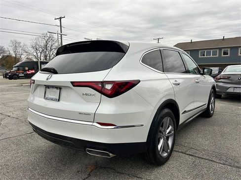 Certified 2024 Acura MDX SH-AWD image 6