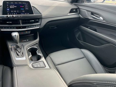 Used 2024 Cadillac CT4 Luxury image 19