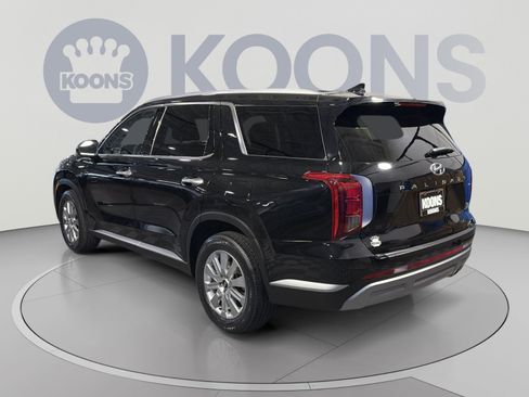 Used 2023 Hyundai Palisade SEL w/ Cargo Package AWD/4WD image 4