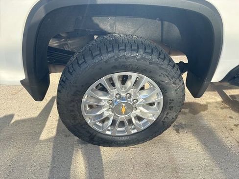 Certified 2023 Chevrolet Silverado 2500 High Country w/ LPO, Hitch Package image 9