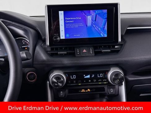 Used 2025 Toyota RAV4 XLE Premium image 20