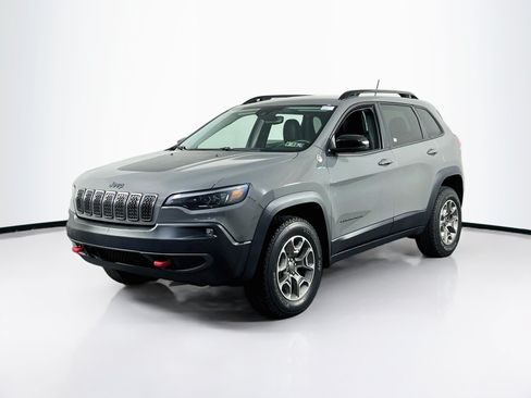 Used 2022 Jeep Cherokee Trailhawk AWD/4WD image 1