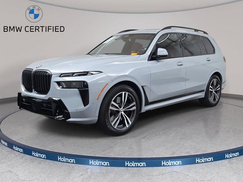 Used 2024 BMW X7 xDrive40i w/ M Sport Package AWD/4WD image 1