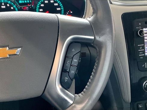Used 2017 Chevrolet Traverse LT AWD/4WD image 12