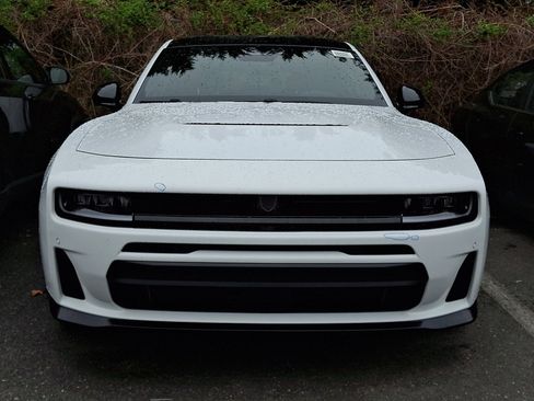 New 2026 Dodge Charger Scat Pack w/ Blacktop Package AWD/4WD image 2