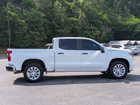 Used 2023 Chevrolet Silverado 1500 Custom RWD image 10