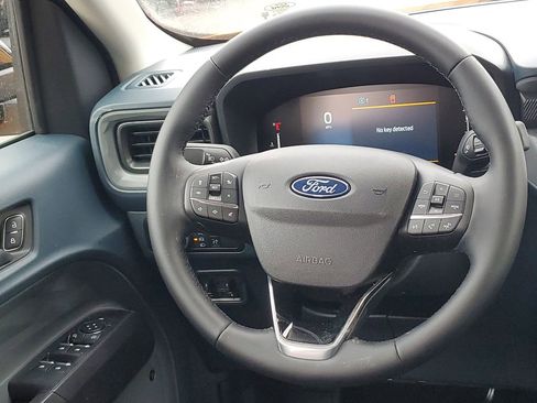 New 2026 Ford Maverick Lariat w/ Black Appearance Package image 27