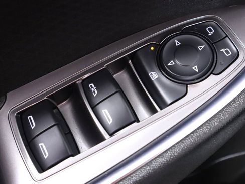 Used 2022 Chevrolet Malibu LT FWD image 27