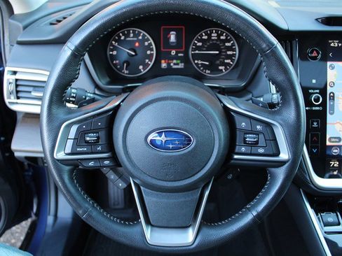 Used 2022 Subaru Outback Limited image 17