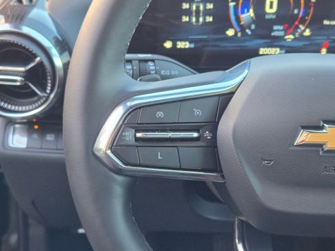 Used 2025 Chevrolet Equinox LT image 26