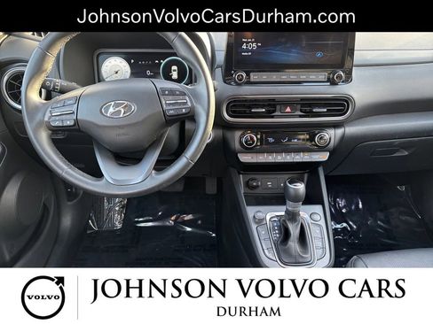 Used 2022 Hyundai Kona Limited w/ Winter Weather Package image 8