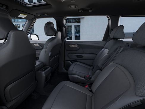 New 2027 Kia Telluride S image 18