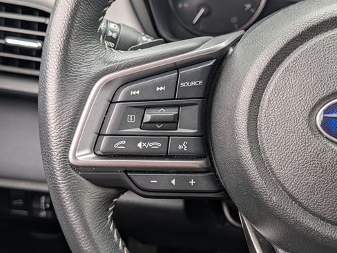 Used 2025 Subaru Outback Premium AWD/4WD image 31