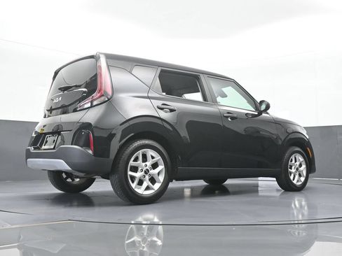 Used 2023 Kia Soul S FWD image 57