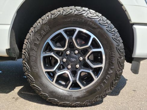 Used 2022 Ford F150 XLT w/ Equipment Group 302A High AWD/4WD image 19